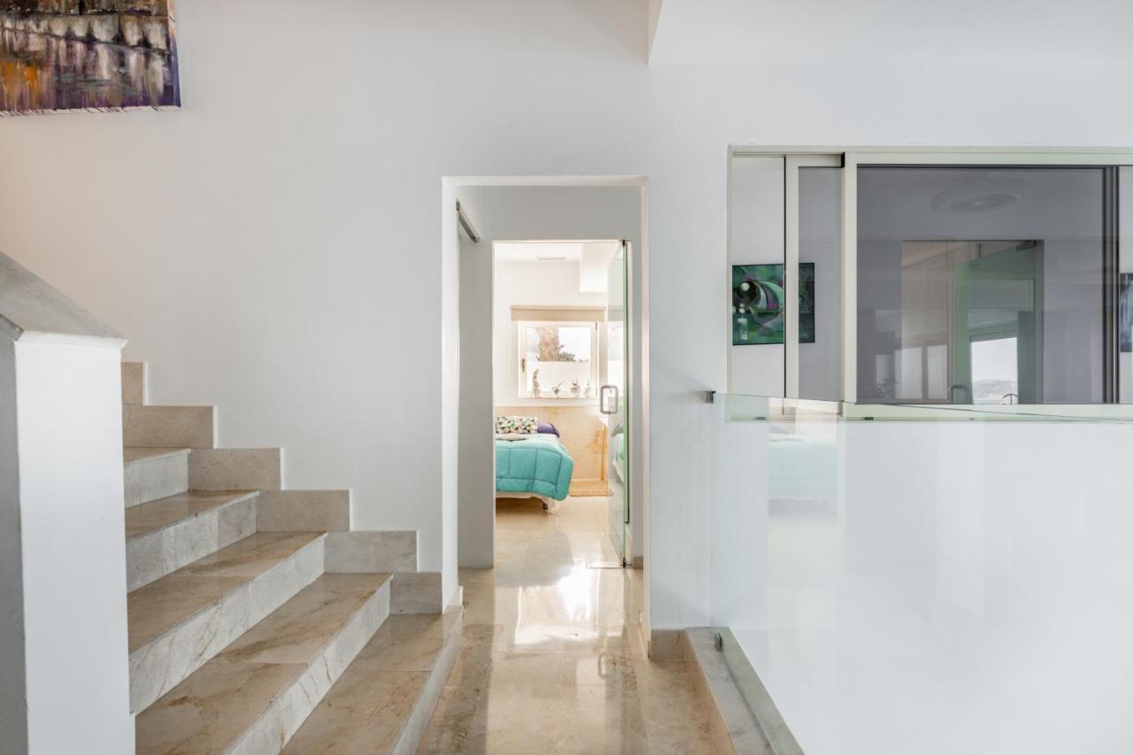 Exclusive Seafront Villa,Private Pool,Gym,Bbq Ел Торо Екстериор снимка