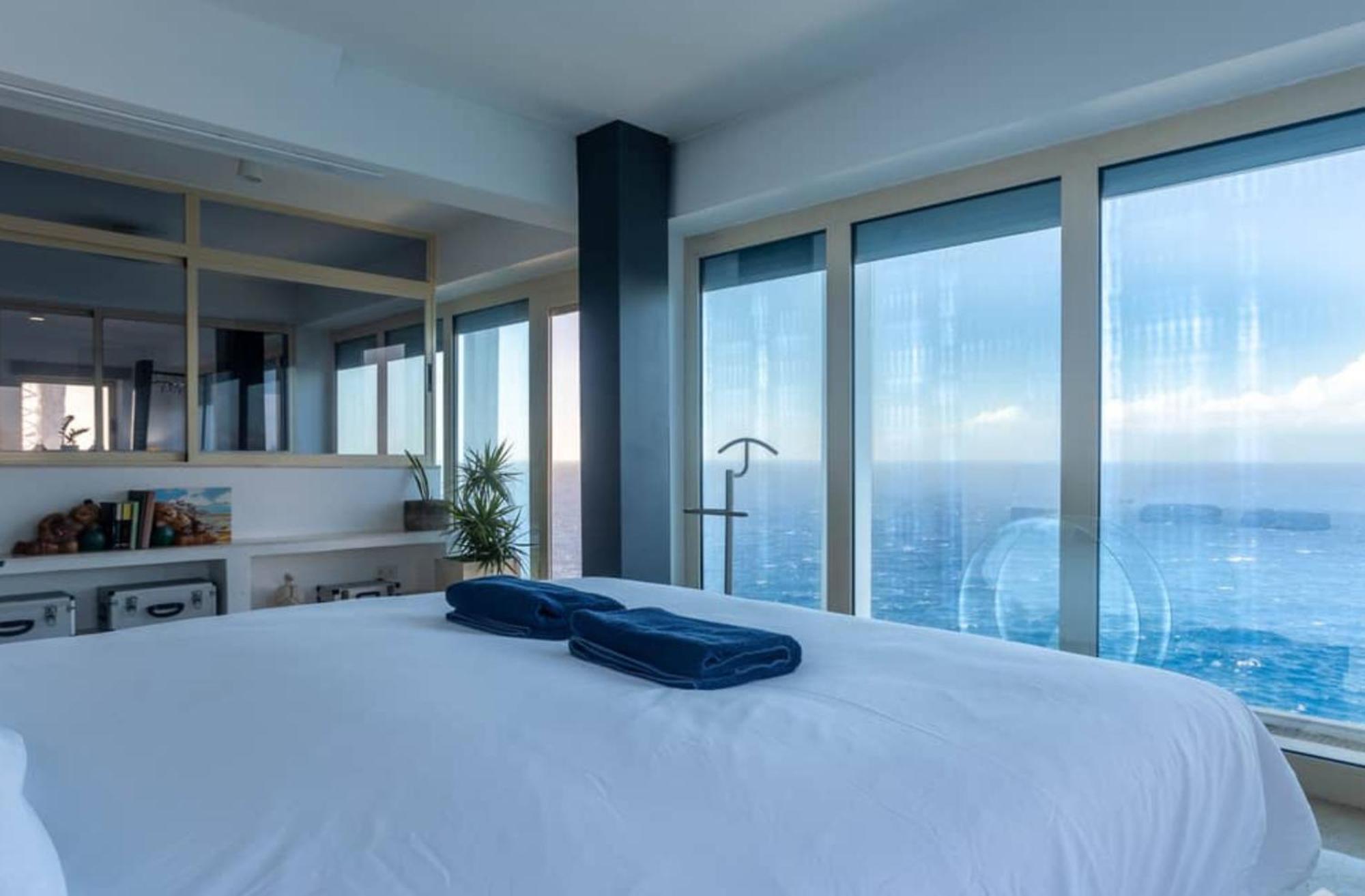 Exclusive Seafront Villa,Private Pool,Gym,Bbq Ел Торо Екстериор снимка